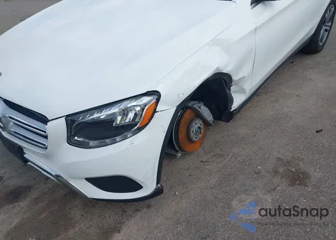 2019 Mercedes-Benz Glc 300 4Matic z USA, uszkodzony, nr VIN WDC0G4KB3KV157829